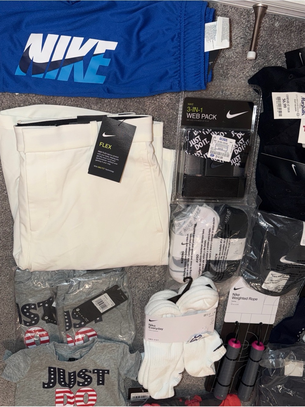 Nike Reseller Bundle. All ages and sizes. - Picture 4 of 10